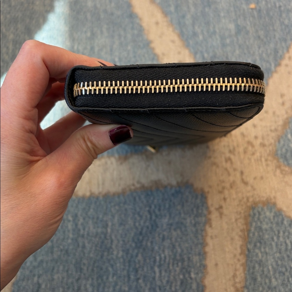 Yves Saint Laurent Chevron Continental Wallet - Picture 5 of 8